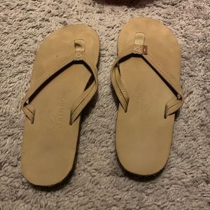 Size 6.5 women’s Rainbows